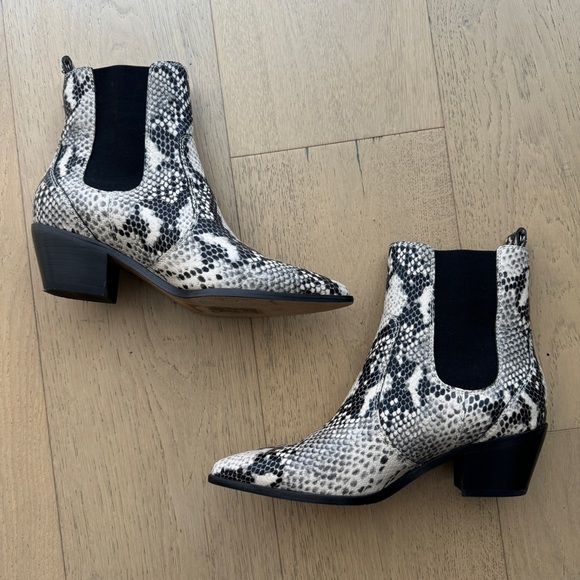 Paige Willa Snake Bootie - Picture 3 of 9